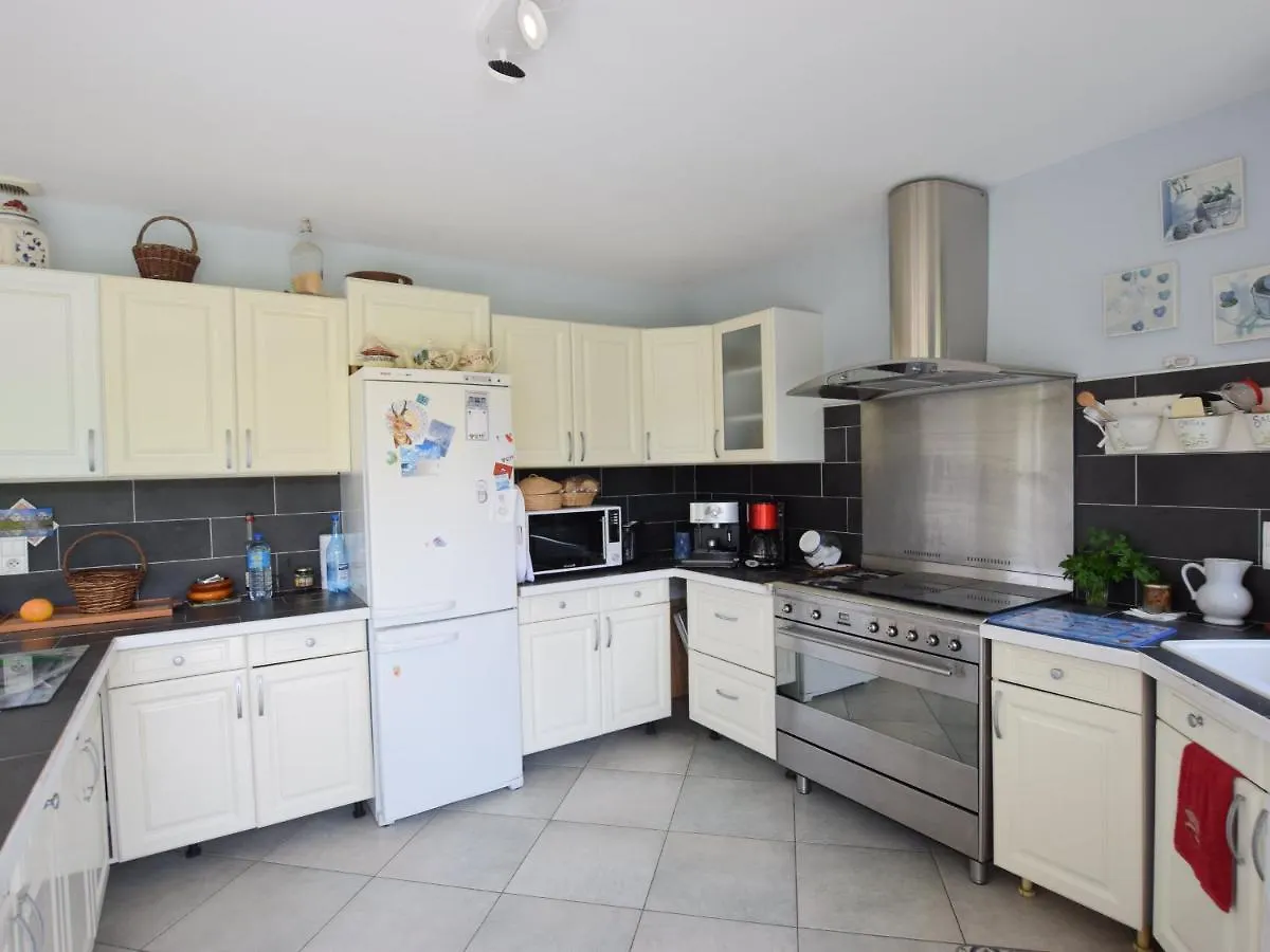 Holiday home Charmante Maison Familiale, Animaux Admis, Parking, Chauffage Au Sol, Poele A Granules - Fr-1-498-93 Saint-Paul-en-Chablais